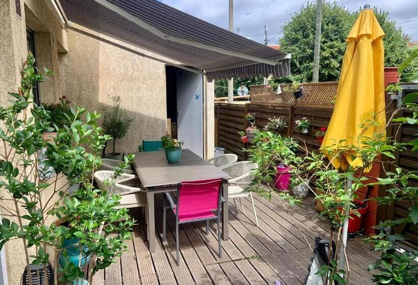膳宿费 Chambres Privées Avec Piscine Partagées Et Cuisine Partagée à 20 Minutes De Paris Et 40 Minutes De D
