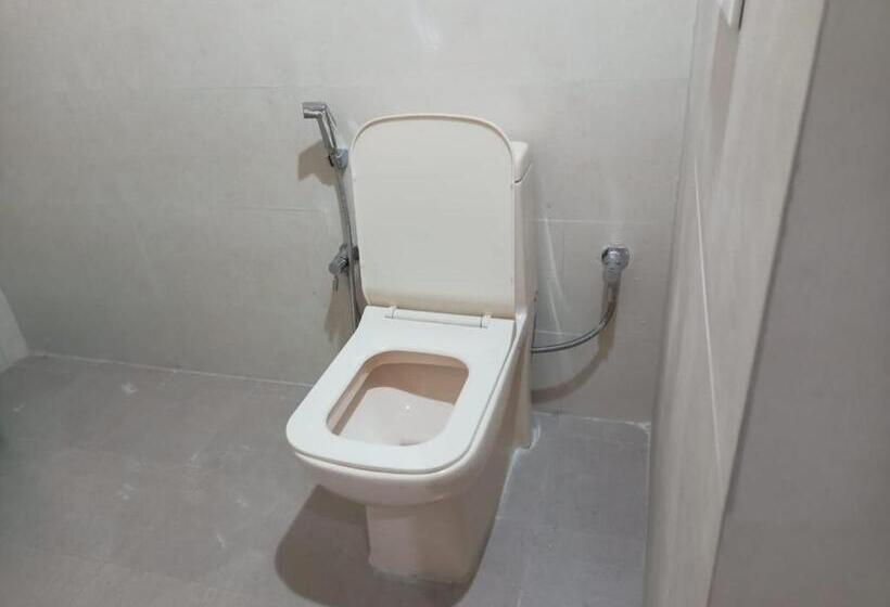 פנסיון Sumoor Lodge