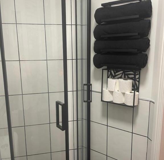 بنسيون The Coachmans Cottage