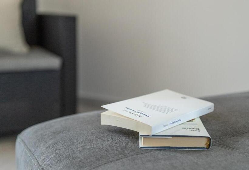 ペンション Villa Elena