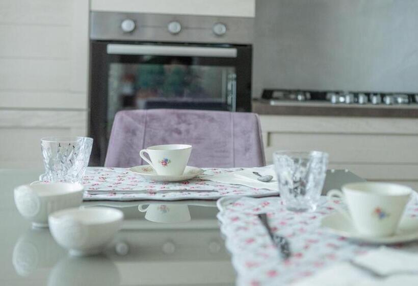 ペンション Villa Elena