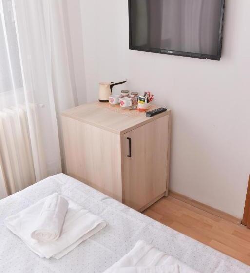 پانسیون Villa Milenium