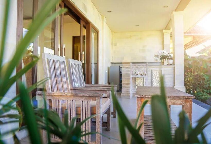 פנסיון Wardana Ubud Villa