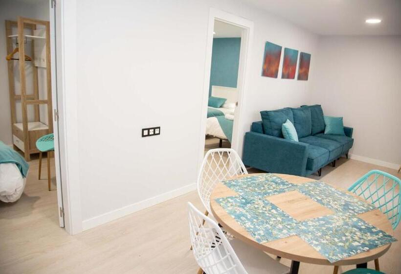 Pregonero Urban Suites   Azul