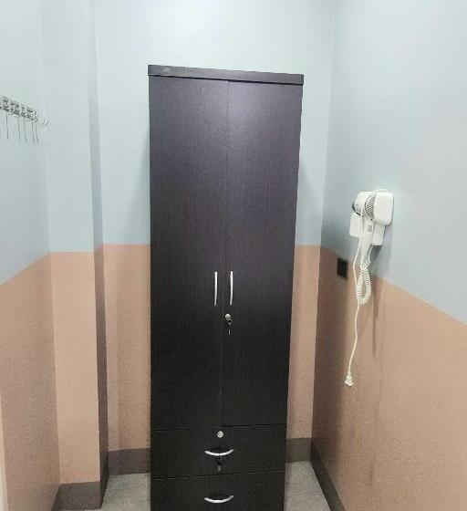 Qingqing Hotel Pasay Manila Near Moa