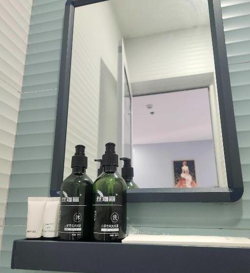 Qingqing Hotel Pasay Manila Near Moa