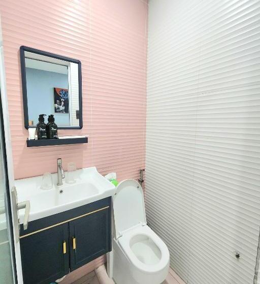 Qingqing Hotel Pasay Manila Near Moa