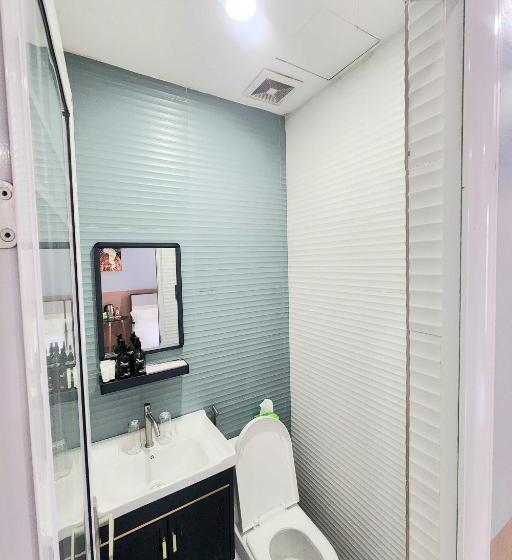 Qingqing Hotel Pasay Manila Near Moa