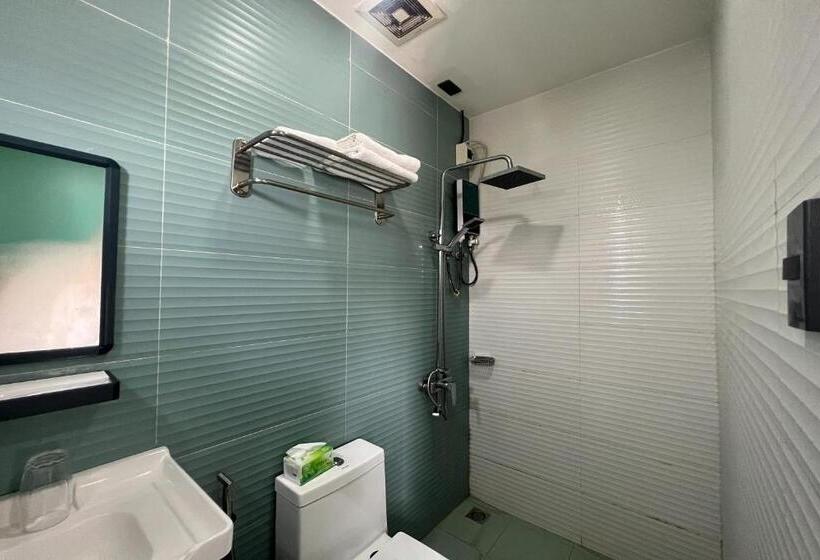 Qingqing Hotel Pasay Manila Near Moa