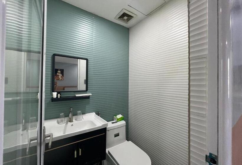 Qingqing Hotel Pasay Manila Near Moa