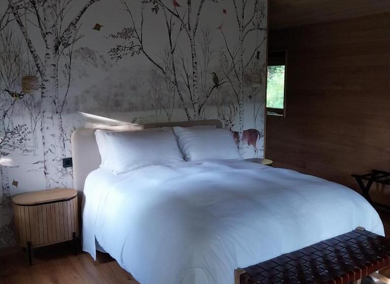 リゾートホテル Bandiat Le Domaine