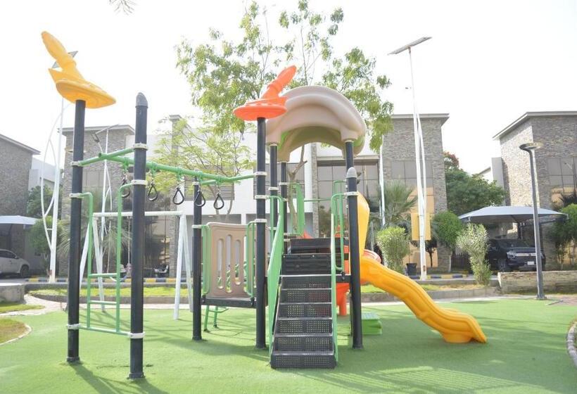 Seashore Resort, Al Khobar, Tahlia