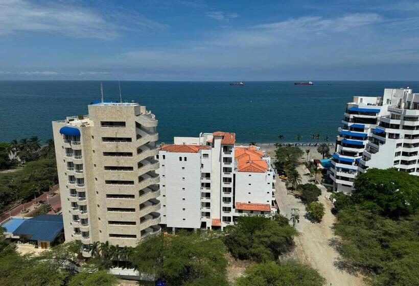 Suite Lujosa Con Jacuzzi Piso 14 Vista Al Mar