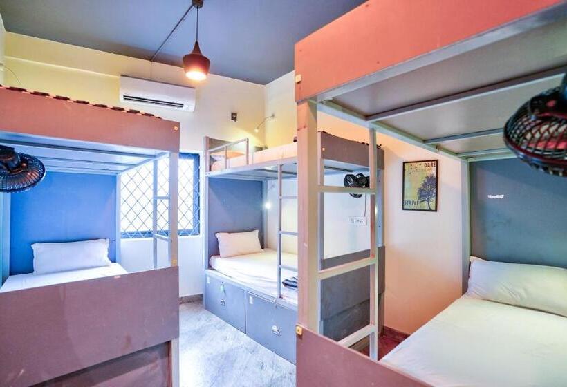 Zap Hostel Anjuna By Just Travels