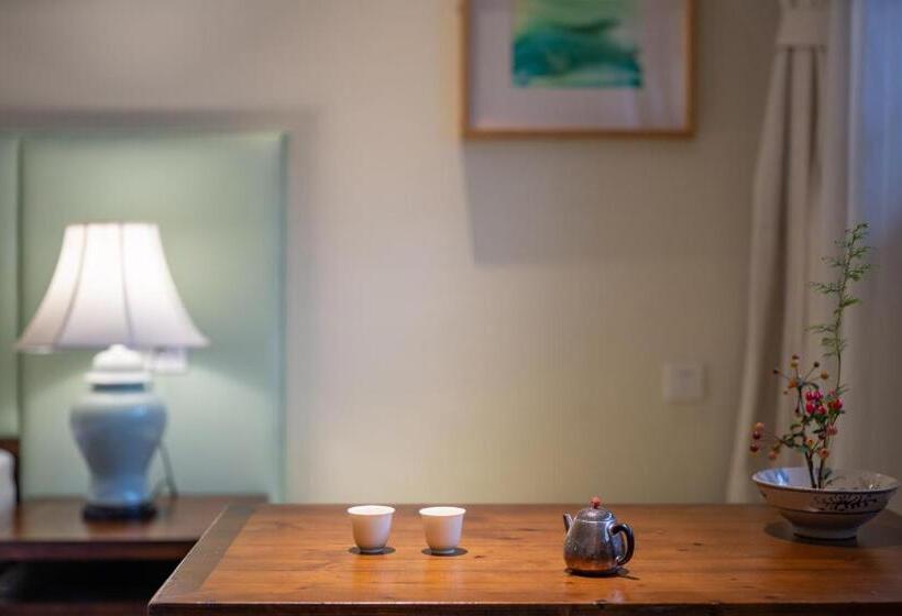 峨眉山和院静筑拾光温泉酒店