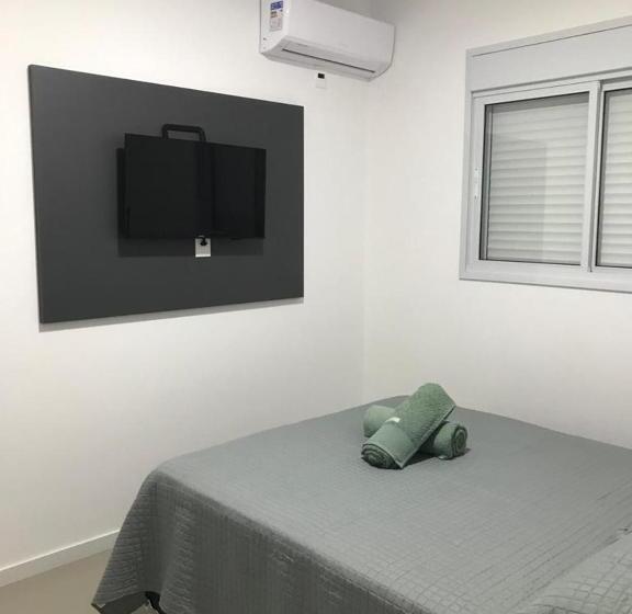 Aeroporto De Florianopolis   Praia Do Campeche