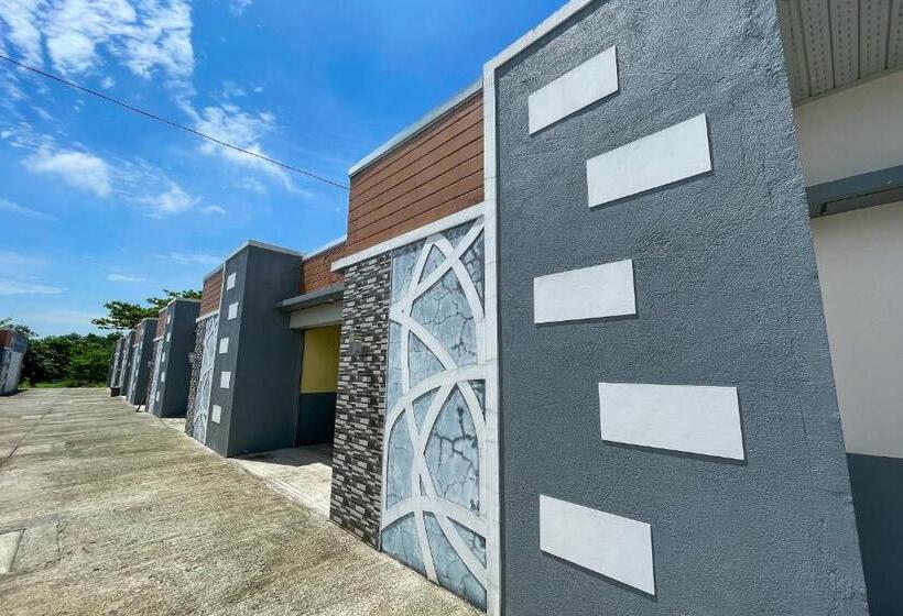 호스텔 Casanova Inn