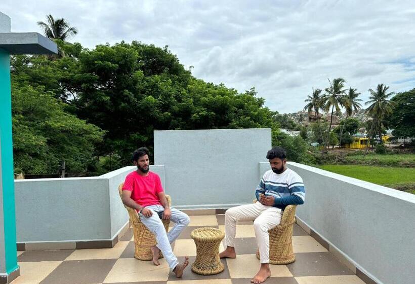 旅馆 Cocogreen Hampi