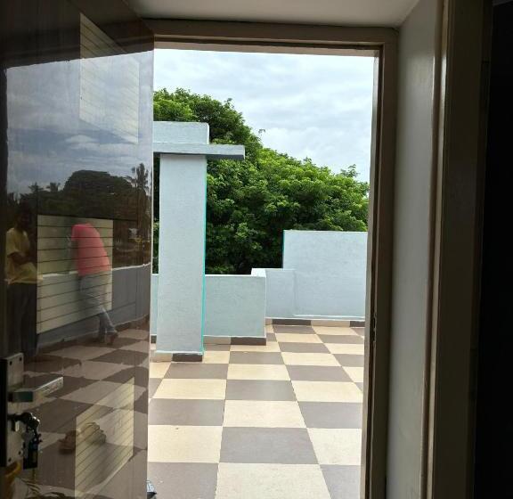 旅馆 Cocogreen Hampi