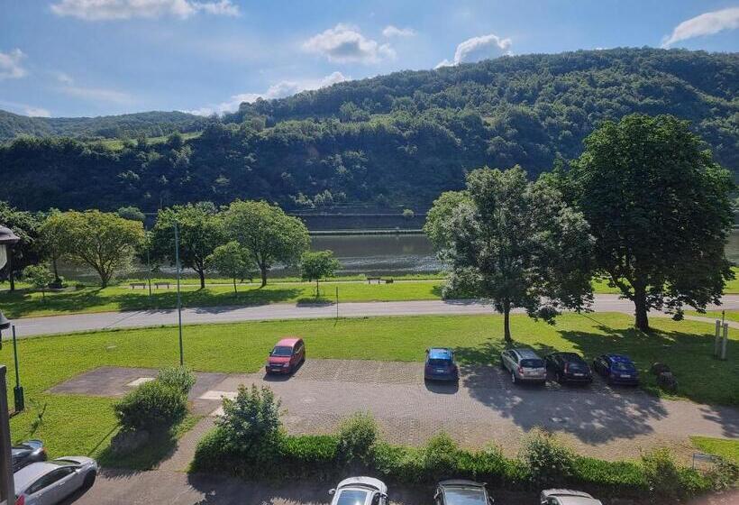 旅馆 Gasthaus Korneli