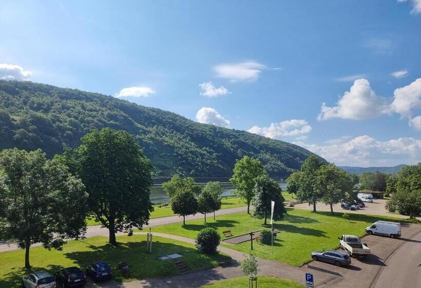 호스텔 Gasthaus Korneli