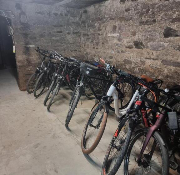 旅馆 Gasthaus Korneli