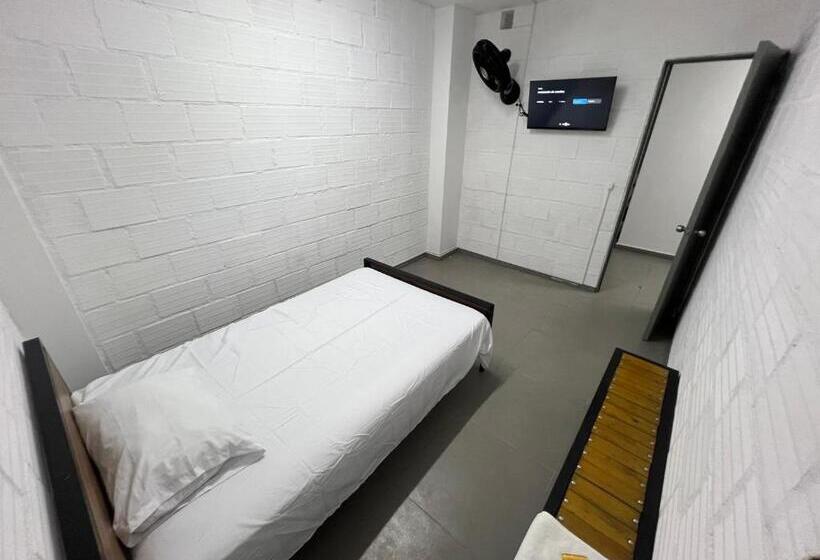 Общежитие La Sosta