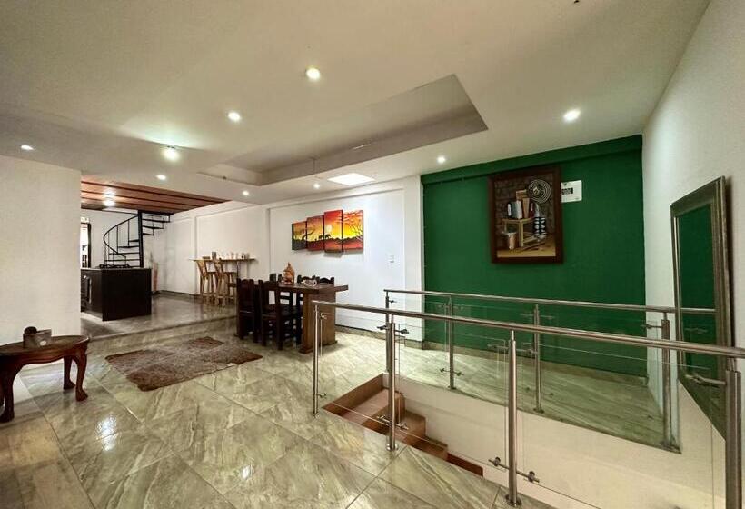 Apartahotel Circunvalar Por Parceros Group