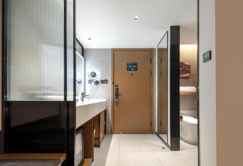 Atour Hotel Shangrao Wannian International Pearl City