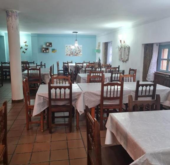 Bar Restaurante Albergue De Uncastillo