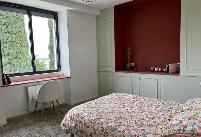 مبيت وإفطار A L Ombre Des Cyprès