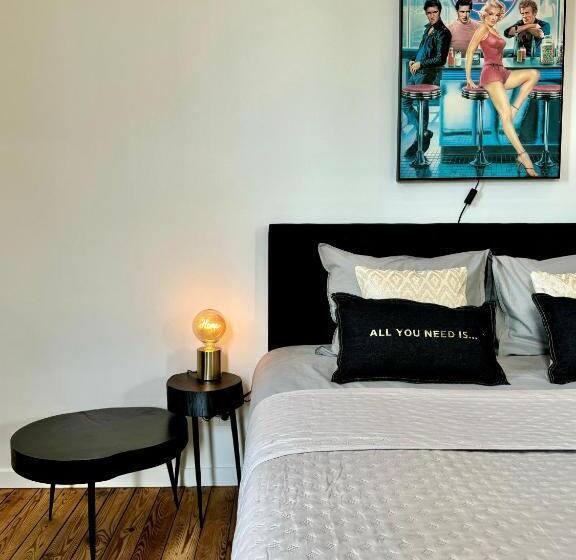 住宿加早餐 Art House Rooms