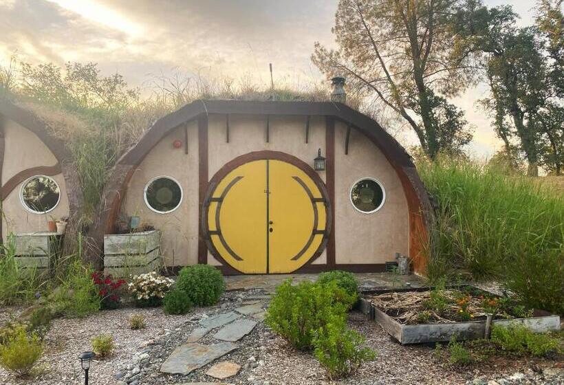 مبيت وإفطار Burrowdale Inn