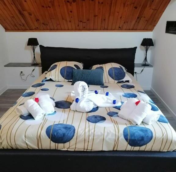 住宿加早餐  Chambre D Hôtes à Mouleydier