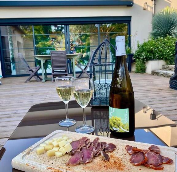 ベッドアンドブレックファースト Charmante Suite Avec Jacuzzi Dans Maison Atypique