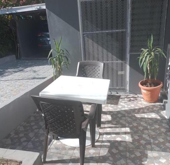 צימר Home Away From Home