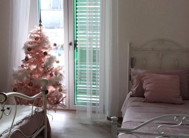 تختخواب و صبحانه La Fenice Luxury Home