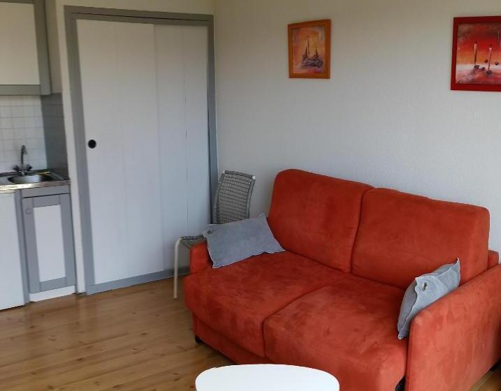 ベッドアンドブレックファースト Port Pin