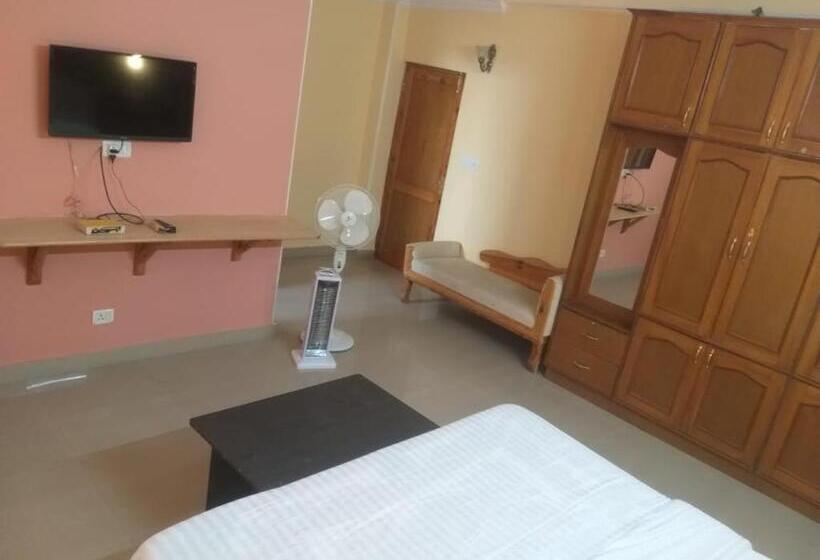 تختخواب و صبحانه Prestige Villa