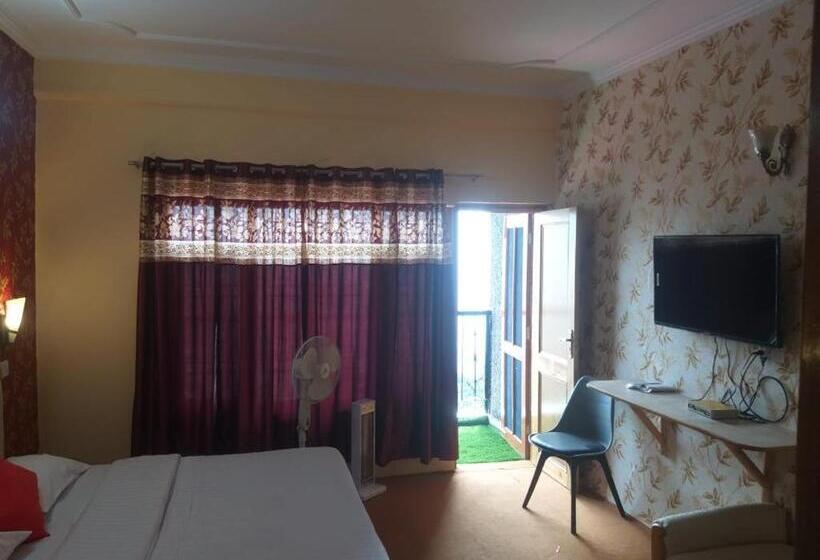 تختخواب و صبحانه Prestige Villa