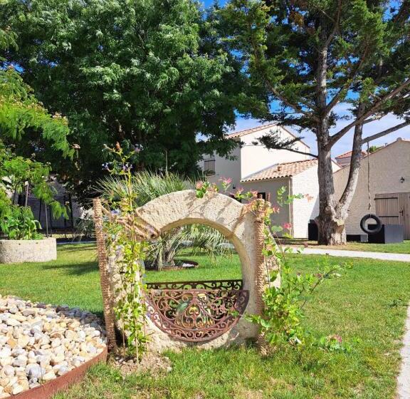 住宿加早餐  Roses Des Sables