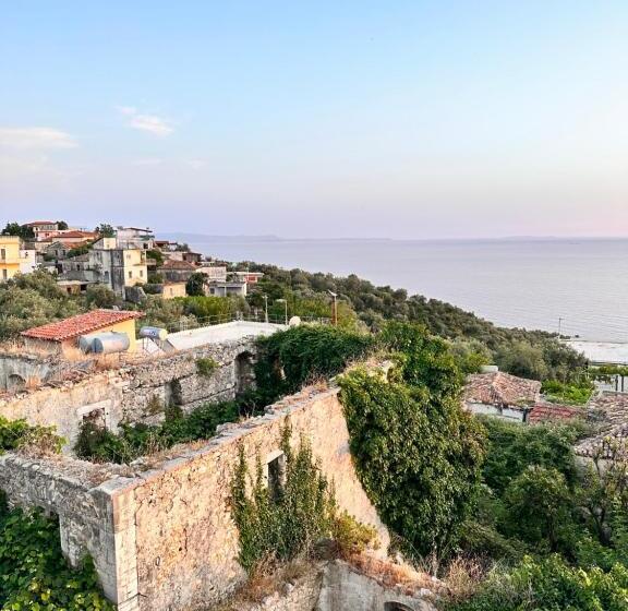 تختخواب و صبحانه Vila Mema