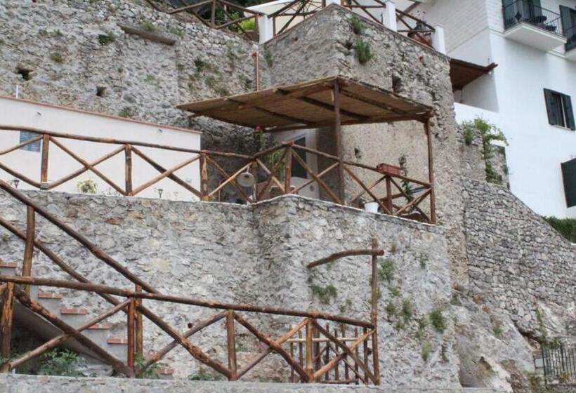 צימר Villa Nina La Torretta