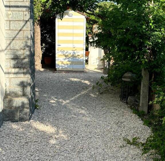 مبيت وإفطار Vida Locrese Con Piscina Salata