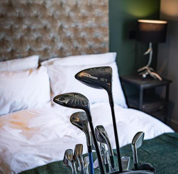 Deira Hotel & Apartments