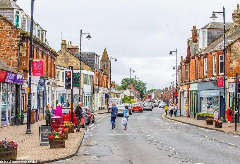 Deira Hotel & Apartments