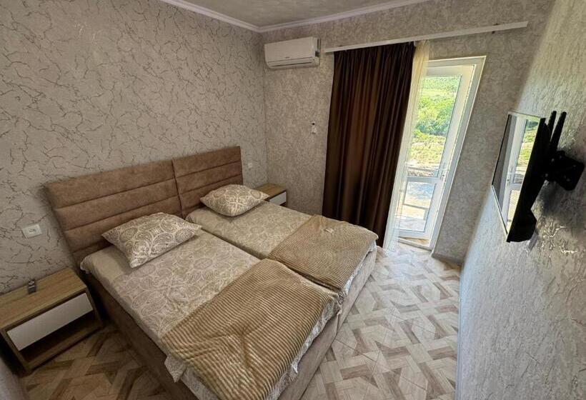 בית מלון כפרי гостиница престиж