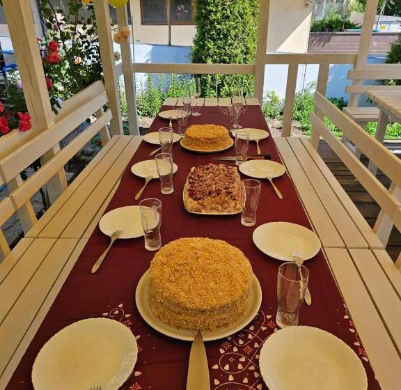 בית מלון כפרי акра ф