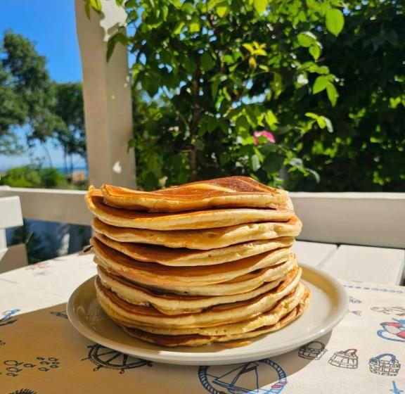 בית מלון כפרי акра ф