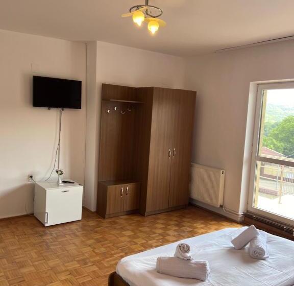 酒店 Alexandra Vile